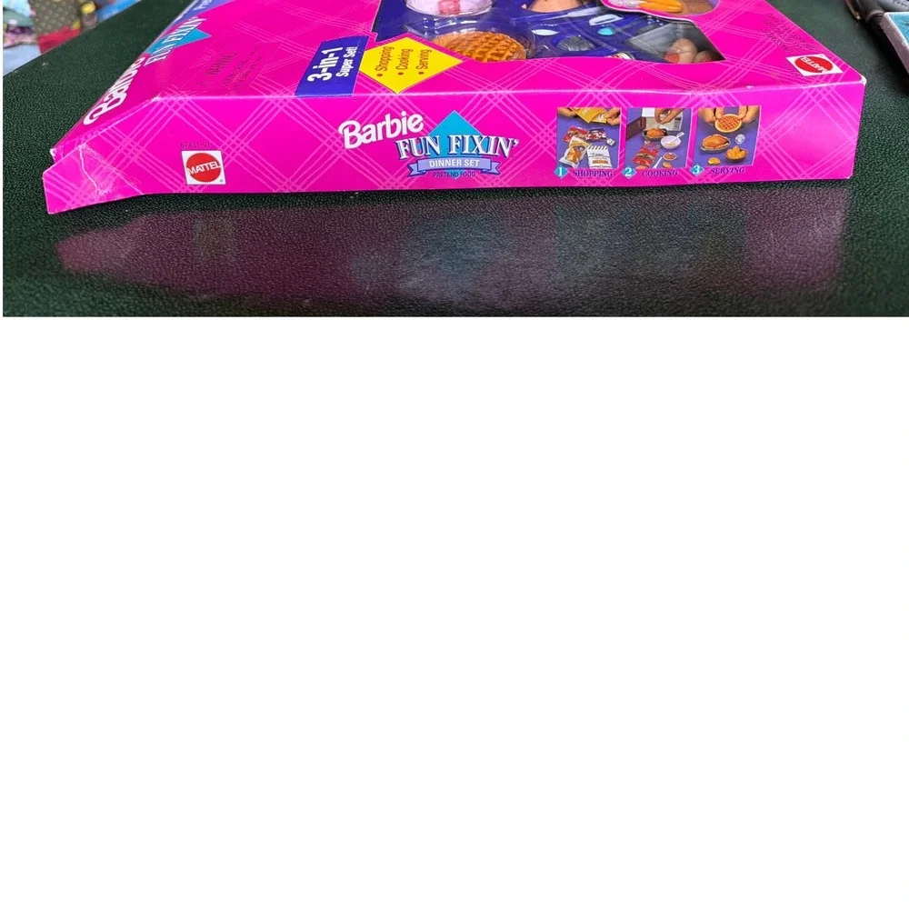 Vintage 1996 Barbie Fun Fixin Dinner Set Pretend Food 3-in-1 Super Set 67431-91